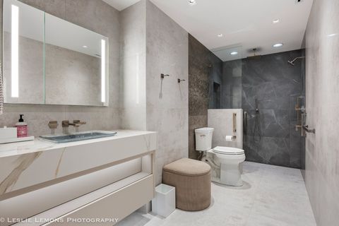 Tiny photo for 2 Oak Brook Club Drive #C303, Oak Brook, IL 60523 (MLS # 12599625)