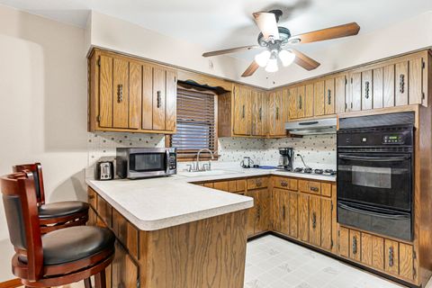 Tiny photo for 590 Exchange Avenue, Calumet City, IL 60409 (MLS # 12547570)