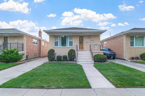 Photo of 590 Exchange Avenue, Calumet City, IL 60409 (MLS # 12547570)