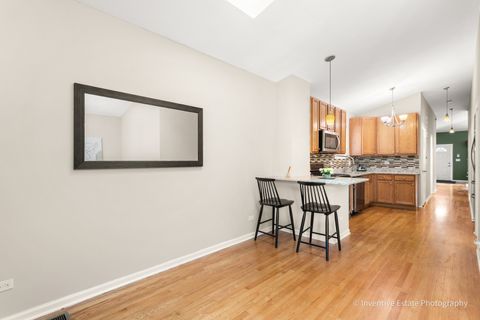 Tiny photo for 700 W 50th Street, Chicago, IL 60609 (MLS # 12565309)