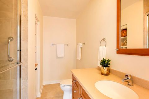 Tiny photo for 3180 N Lake Shore Drive #9H, Chicago, IL 60657 (MLS # 12503165)