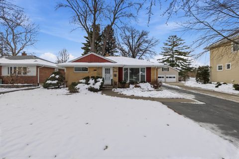 Photo of 510 S Chase Avenue, Lombard, IL 60148 (MLS # 12522134)