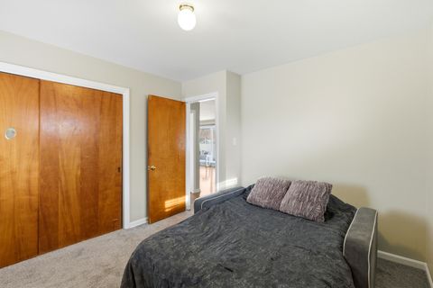 Tiny photo for 510 S Chase Avenue, Lombard, IL 60148 (MLS # 12522134)