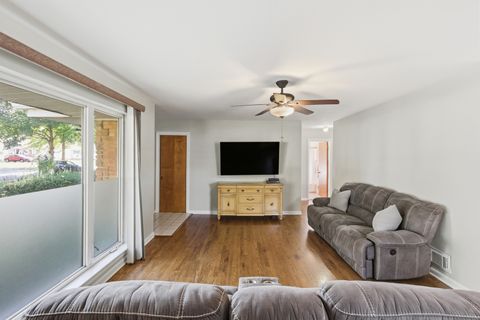 Tiny photo for 510 S Chase Avenue, Lombard, IL 60148 (MLS # 12522134)