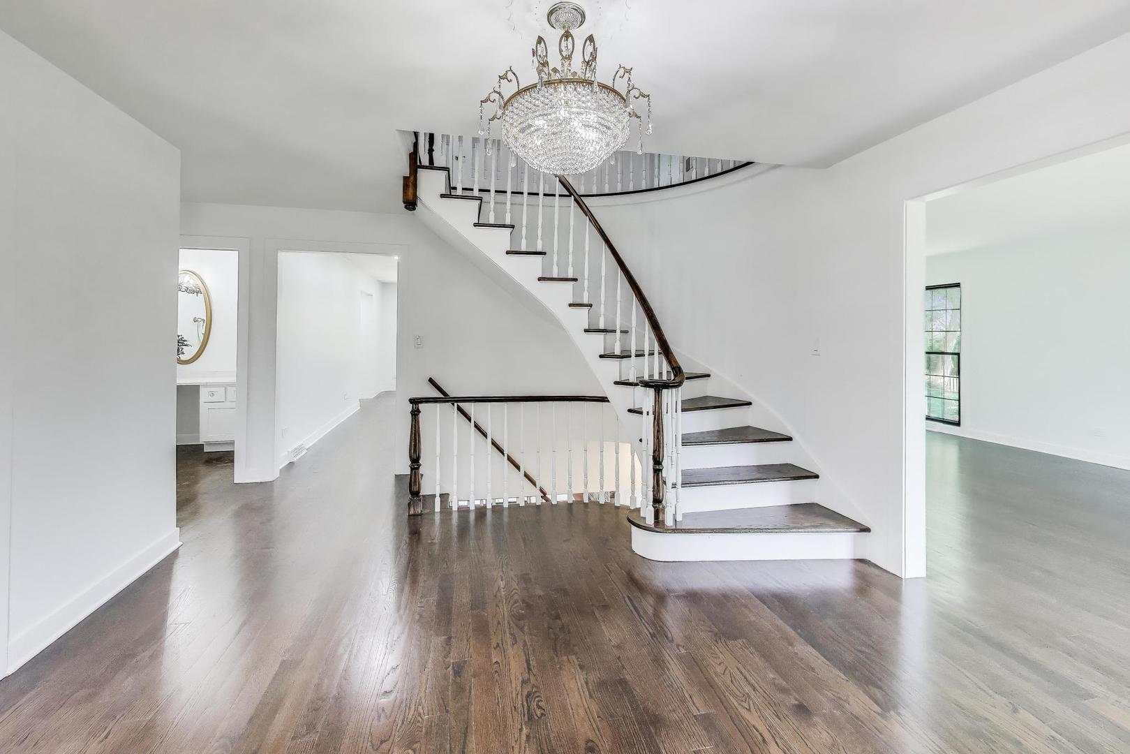 151 S Whitehall Court