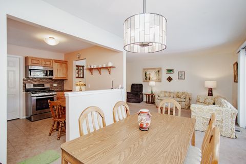 Tiny photo for 317 Woodbury Court #B1, Schaumburg, IL 60193 (MLS # 12553357)