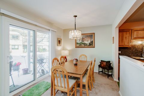 Tiny photo for 317 Woodbury Court #B1, Schaumburg, IL 60193 (MLS # 12553357)