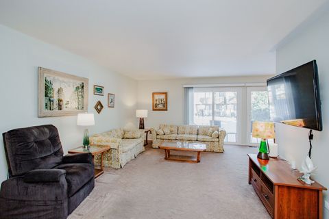 Tiny photo for 317 Woodbury Court #B1, Schaumburg, IL 60193 (MLS # 12553357)