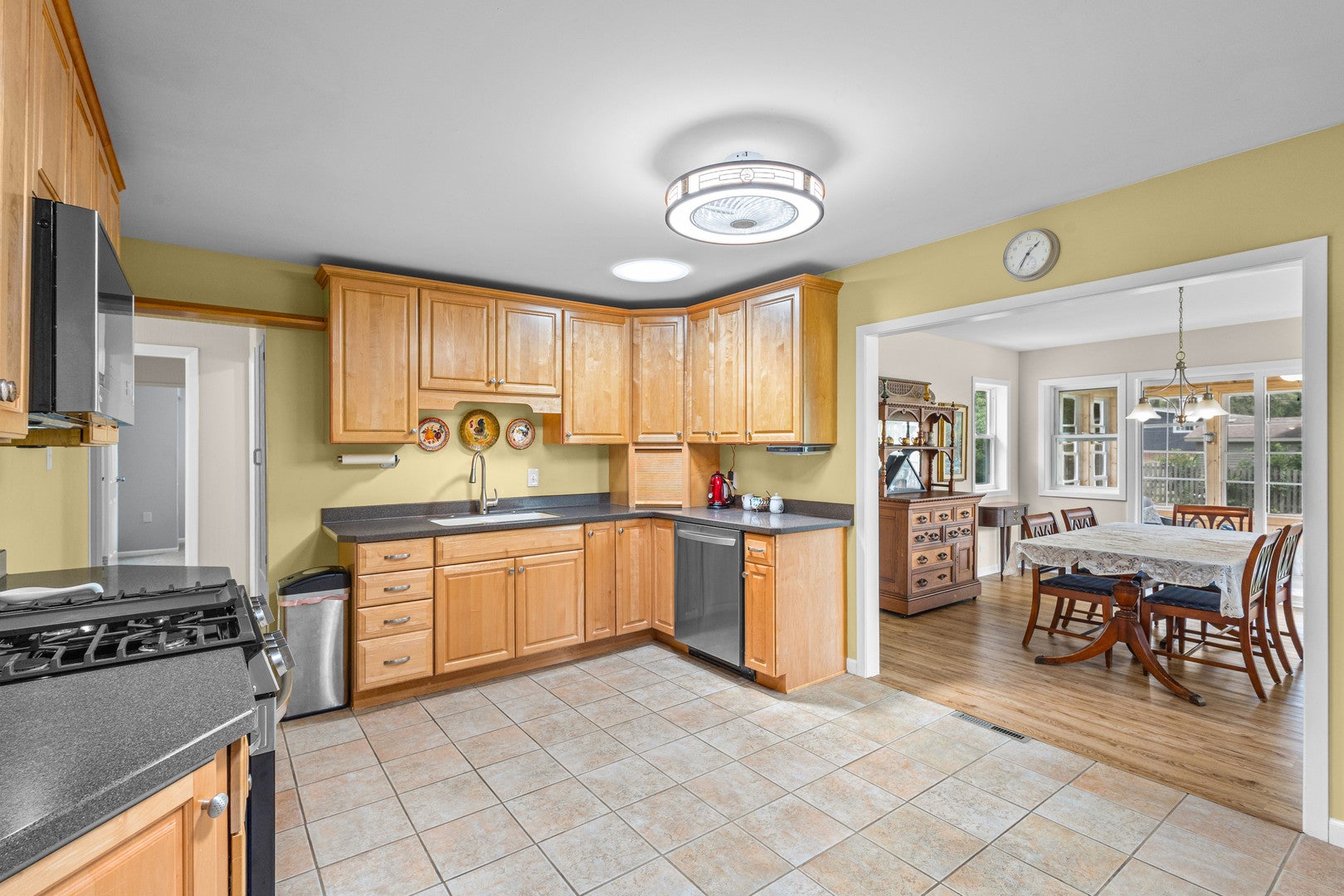 1125 Highland Road