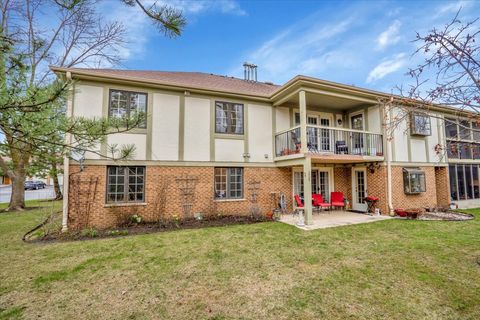 Tiny photo for 970 Ivy Lane #C, Deerfield, IL 60015 (MLS # 12442961)
