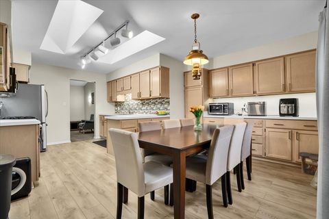 Tiny photo for 970 Ivy Lane #C, Deerfield, IL 60015 (MLS # 12442961)