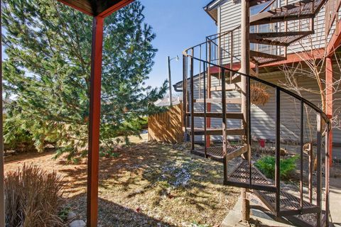 Tiny photo for 3409 Parkwild Drive #101, Bettendorf, IA 52722 (MLS # 12579395)