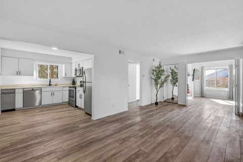 Tiny photo for 3409 Parkwild Drive #101, Bettendorf, IA 52722 (MLS # 12579395)