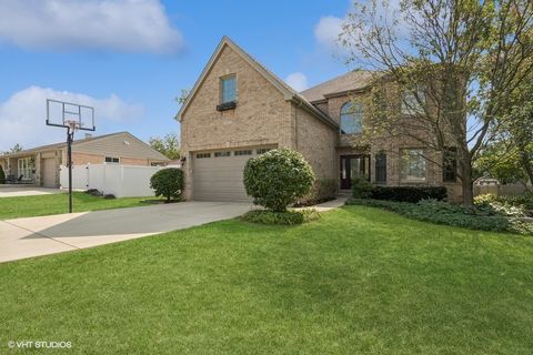 462 W Fremont Avenue Elmhurst IL 60126