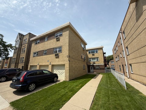 Tiny photo for 8030 Knox Avenue #2E, Skokie, IL 60076 (MLS # 12745802)