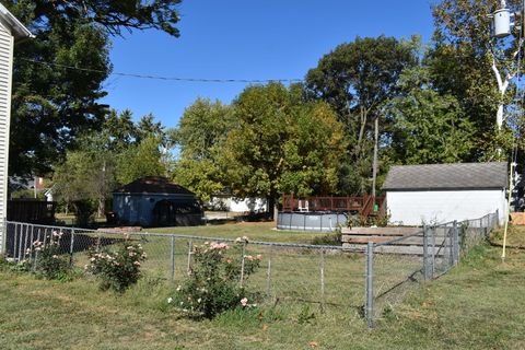 Tiny photo for 112 W 3rd Street, Gridley, IL 61744 (MLS # 12490362)