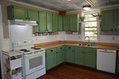 Tiny photo for 112 W 3rd Street, Gridley, IL 61744 (MLS # 12490362)