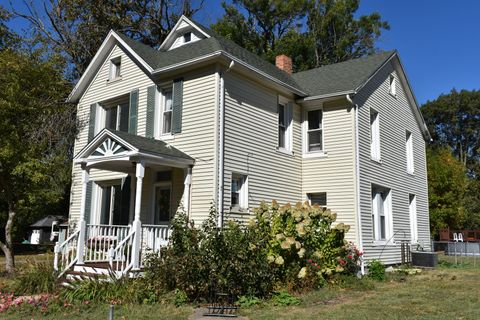 Tiny photo for 112 W 3rd Street, Gridley, IL 61744 (MLS # 12490362)