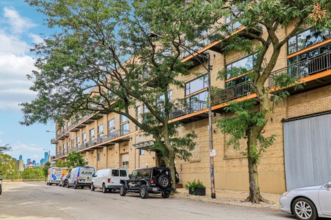 Tiny photo for 2545 S Dearborn Street #533, Chicago, IL 60616 (MLS # 12760133)