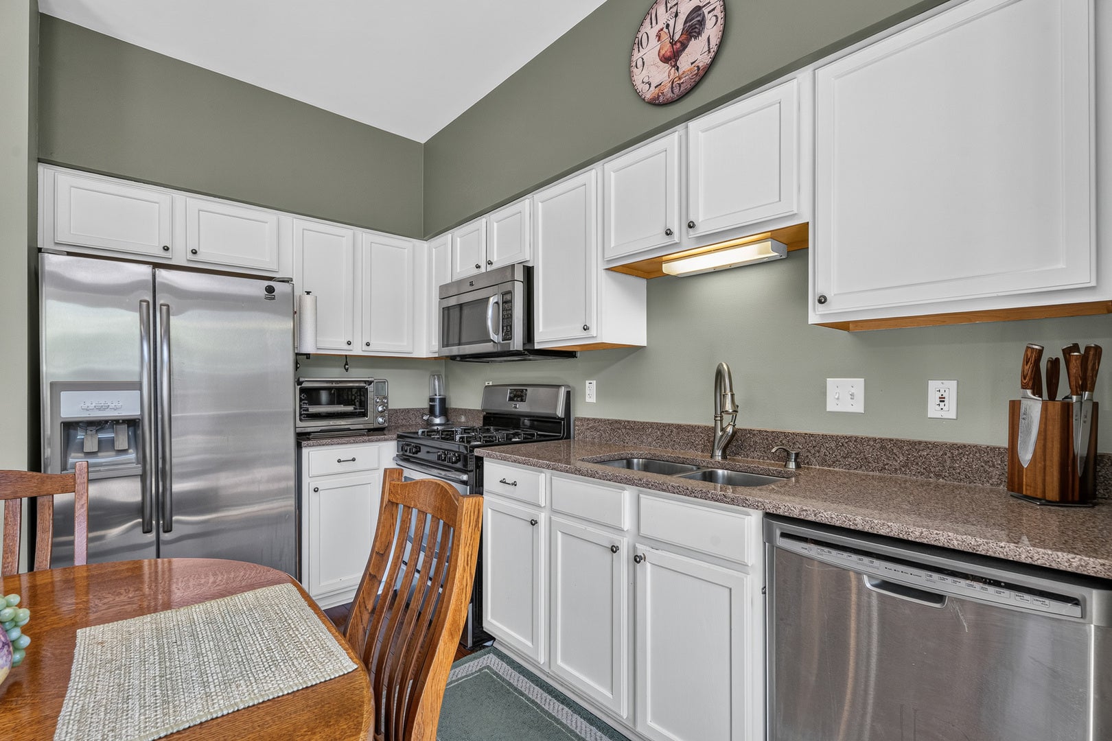21249 W Edison Lane