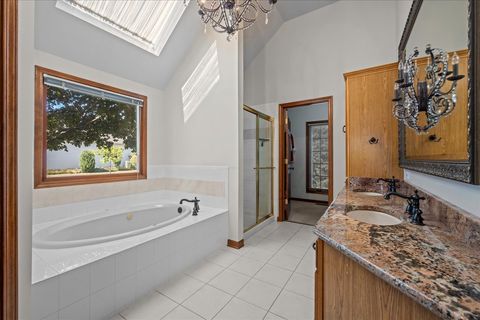 Tiny photo for 4101 St Andrews Court, St. Charles, IL 60174 (MLS # 12403320)