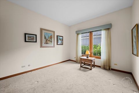 Tiny photo for 4101 St Andrews Court, St. Charles, IL 60174 (MLS # 12403320)