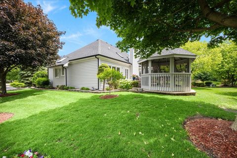 Tiny photo for 4101 St Andrews Court, St. Charles, IL 60174 (MLS # 12403320)