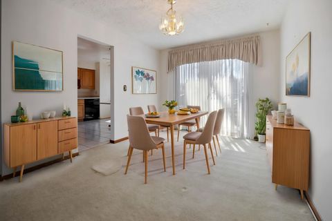 Tiny photo for 418 N Lancers Drive, Addison, IL 60101 (MLS # 12614086)