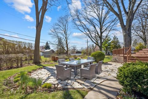 Tiny photo for 418 N Lancers Drive, Addison, IL 60101 (MLS # 12614086)