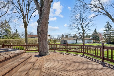 Tiny photo for 418 N Lancers Drive, Addison, IL 60101 (MLS # 12614086)