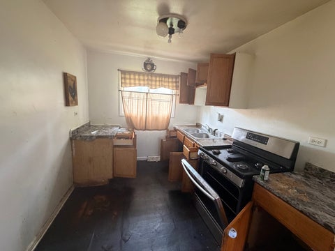 Tiny photo for 5652 S Aberdeen Street, Chicago, IL 60621 (MLS # 12659781)