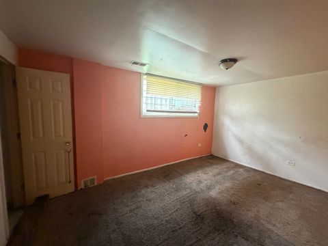 Tiny photo for 5652 S Aberdeen Street, Chicago, IL 60621 (MLS # 12659781)