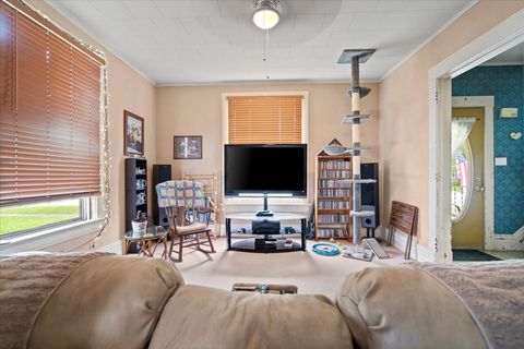 Tiny photo for 219 W Bennett Street, Pontiac, IL 61764 (MLS # 12332966)