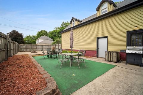 Tiny photo for 219 W Bennett Street, Pontiac, IL 61764 (MLS # 12332966)