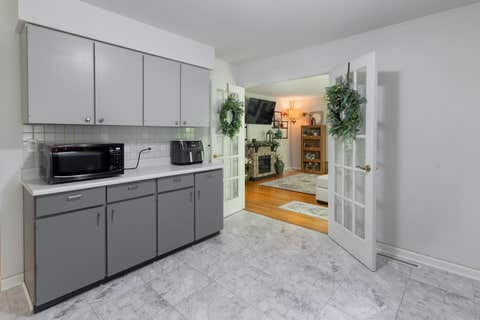 Tiny photo for 4359 Lincoln Avenue, Rolling Meadows, IL 60008 (MLS # 12268244)