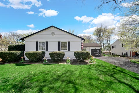 Tiny photo for 4359 Lincoln Avenue, Rolling Meadows, IL 60008 (MLS # 12268244)