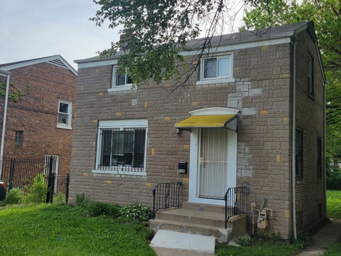 Tiny photo for 9126 S Perry Avenue, Chicago, IL 60620 (MLS # 12668456)