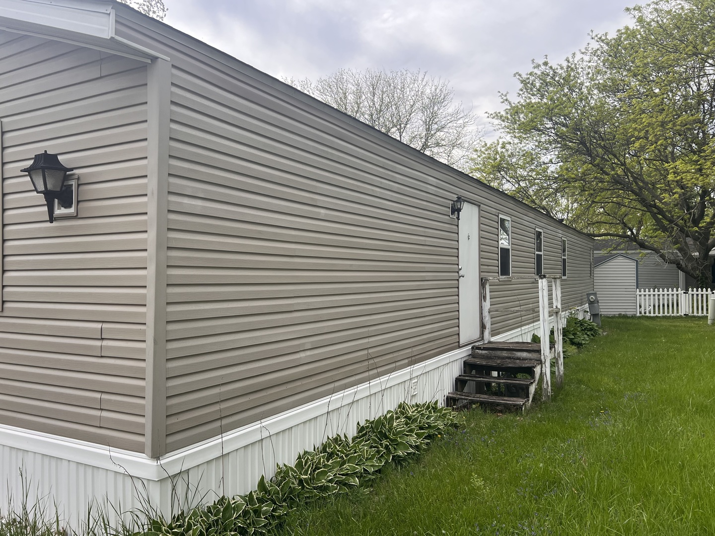 5 Washington Drive