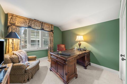 Tiny photo for 646 Highview Avenue, Glen Ellyn, IL 60137 (MLS # 12615052)