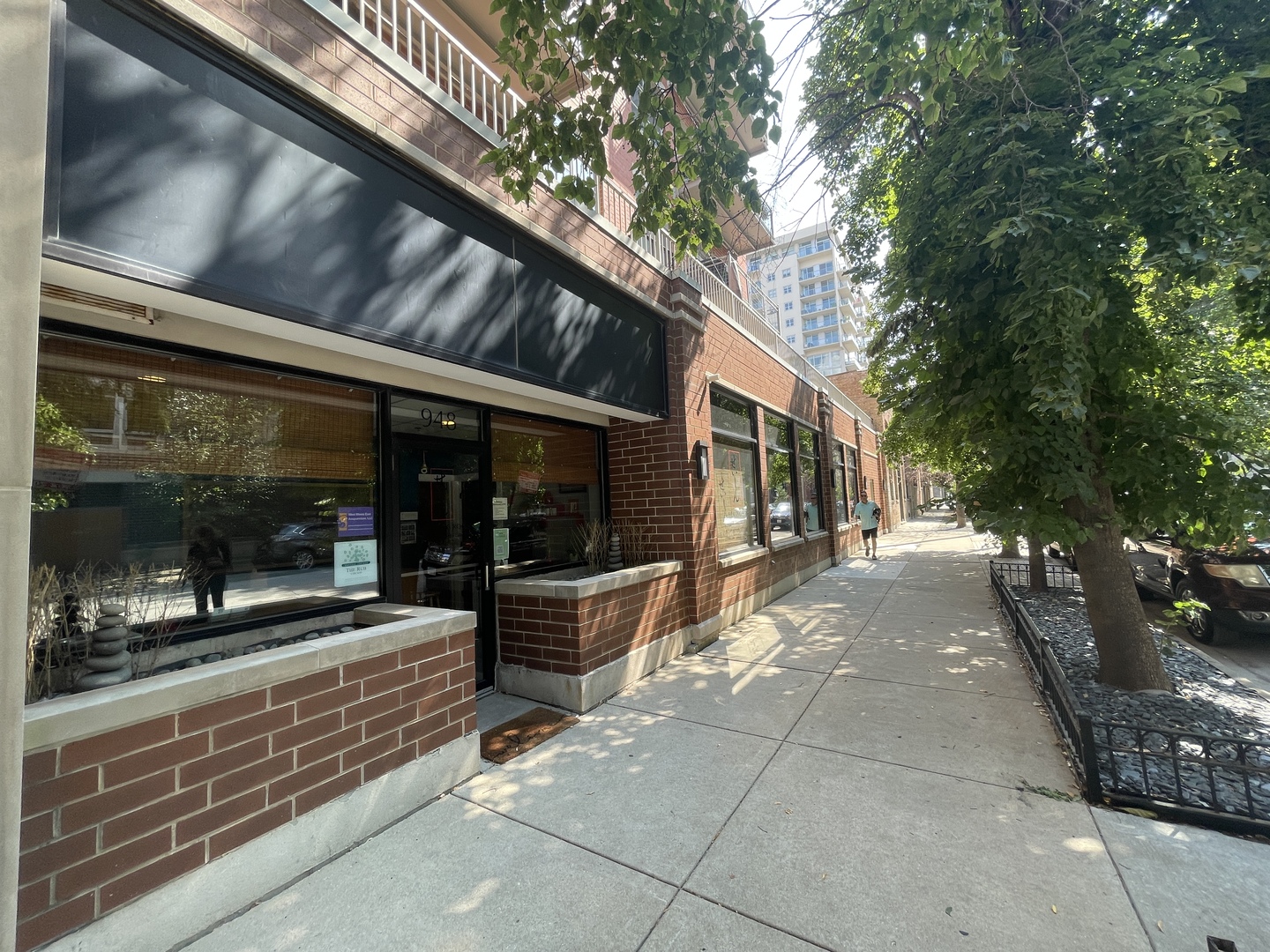948 W Huron Street