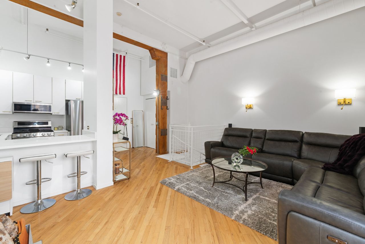 601 Linden Place 116