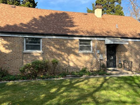 Tiny photo for 9711 Mclean Avenue, Melrose Park, IL 60164 (MLS # 12515873)