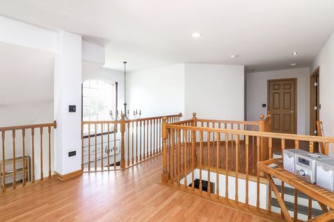 Tiny photo for 406 S Palmer Drive, Bolingbrook, IL 60490 (MLS # 12463319)