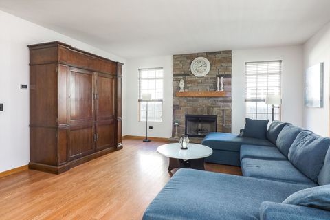 Tiny photo for 406 S Palmer Drive, Bolingbrook, IL 60490 (MLS # 12463319)