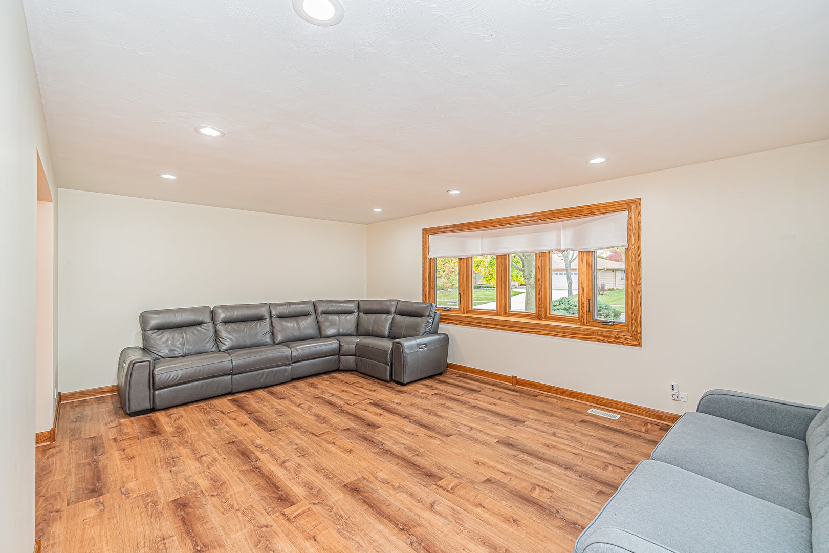 105 MENDON Lane