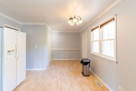 Tiny photo for 1392 W 52nd Place, La Grange Highlands, IL 60525 (MLS # 12494869)