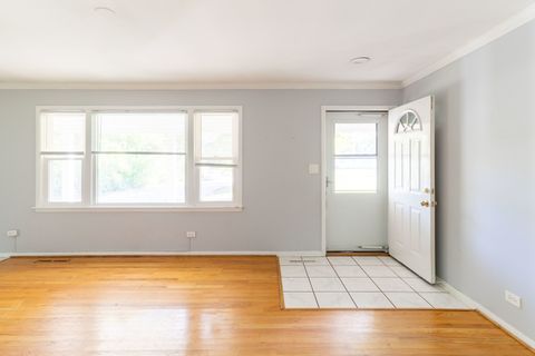 Tiny photo for 1392 W 52nd Place, La Grange Highlands, IL 60525 (MLS # 12494869)