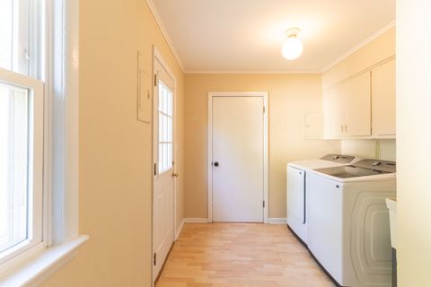 Tiny photo for 1392 W 52nd Place, La Grange Highlands, IL 60525 (MLS # 12494869)