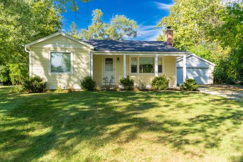 1392 W 52nd Place La Grange Highlands IL 60525