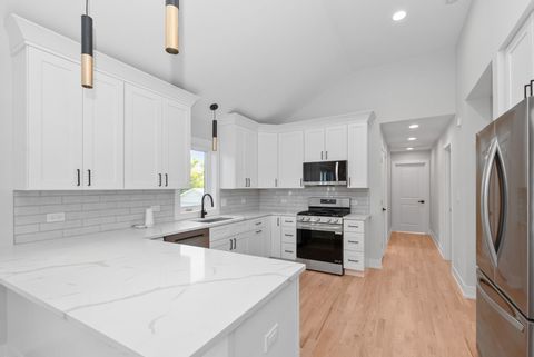 Tiny photo for 7311 W 58th Street, Summit, IL 60501 (MLS # 12507753)